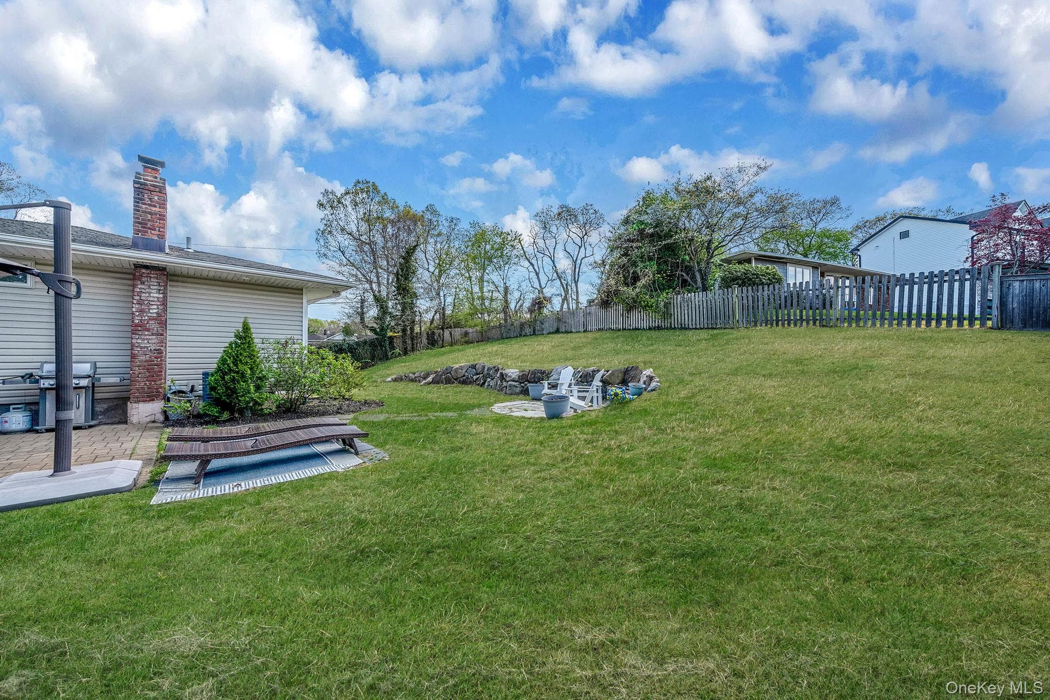 296 Moriches Road thumbnail 39