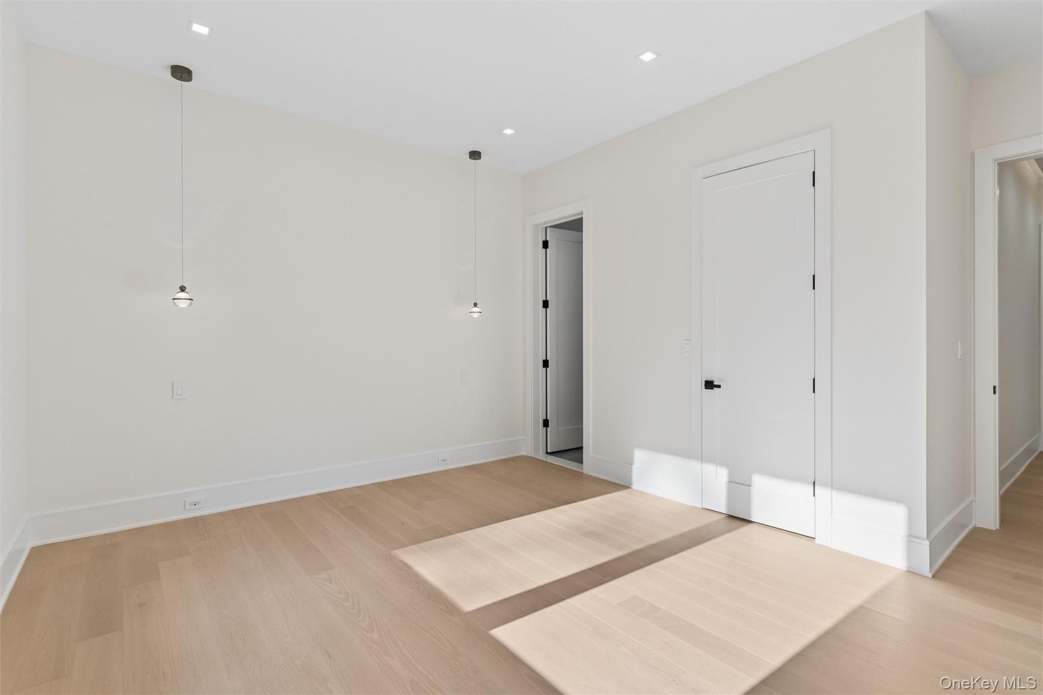 10 Beaumont Drive thumbnail 35