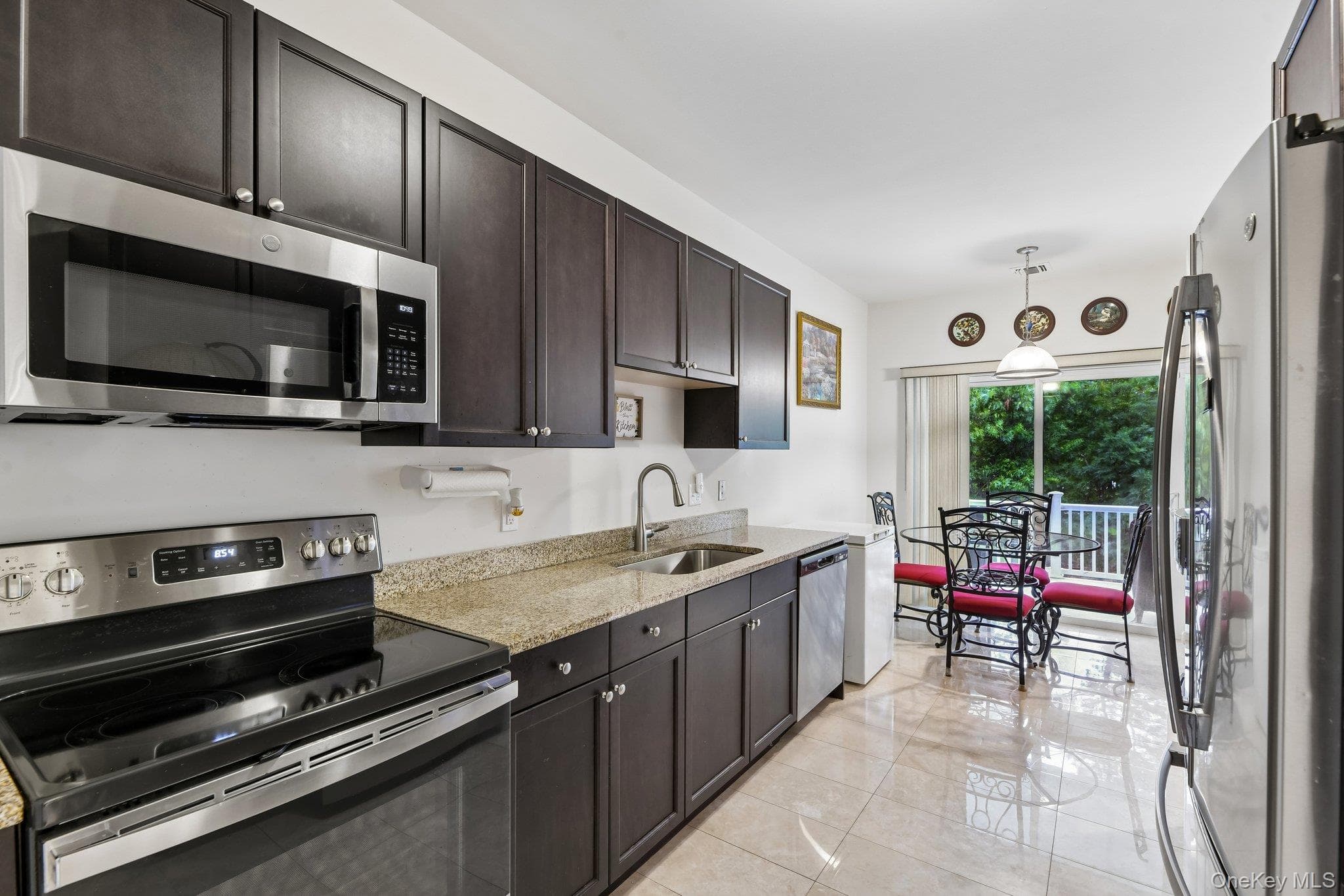 33 Greentree Court thumbnail 10