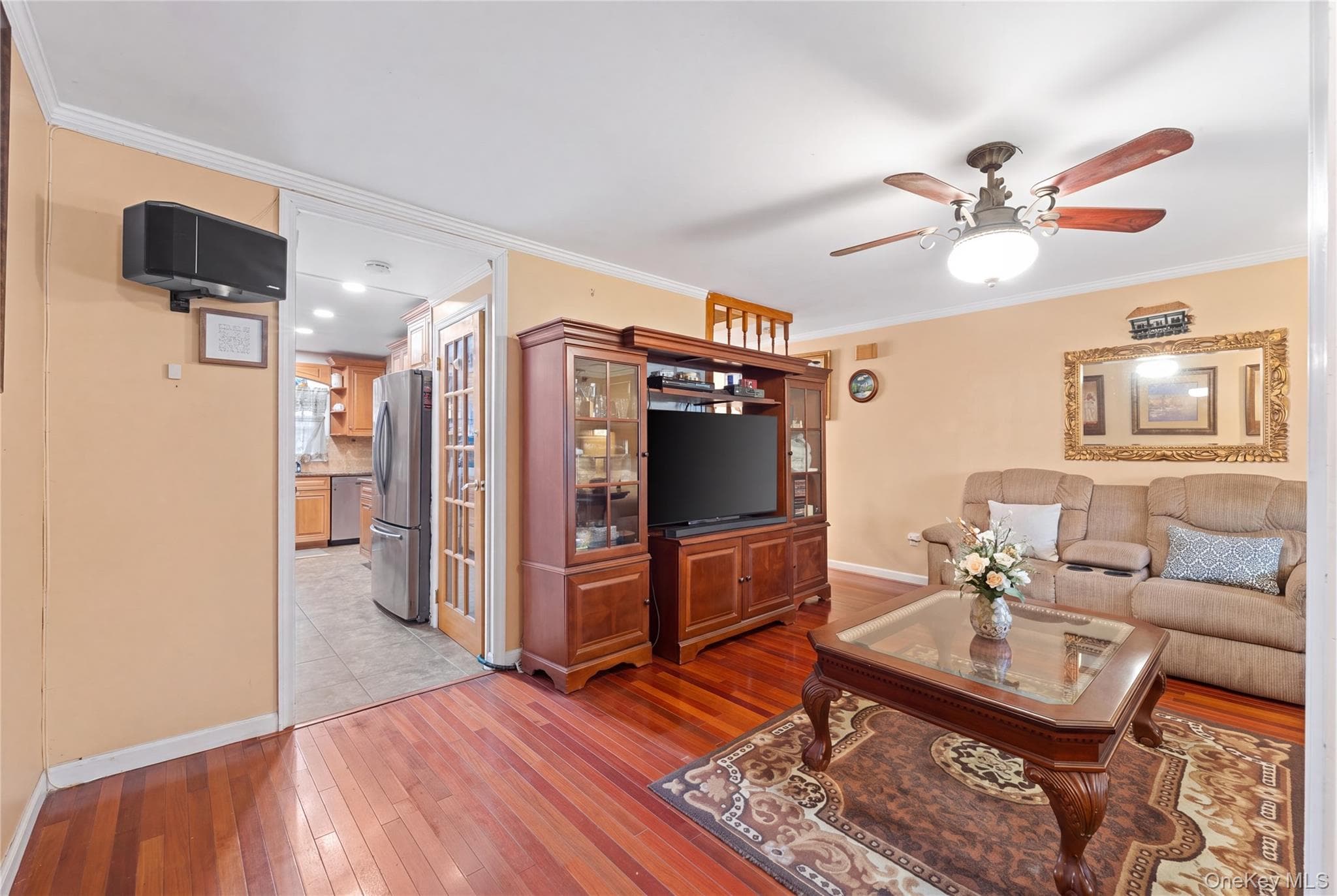 548 Bolton Avenue thumbnail 4
