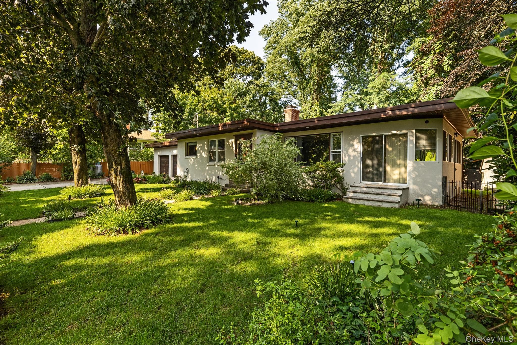 206 Cliff Road, Wading River