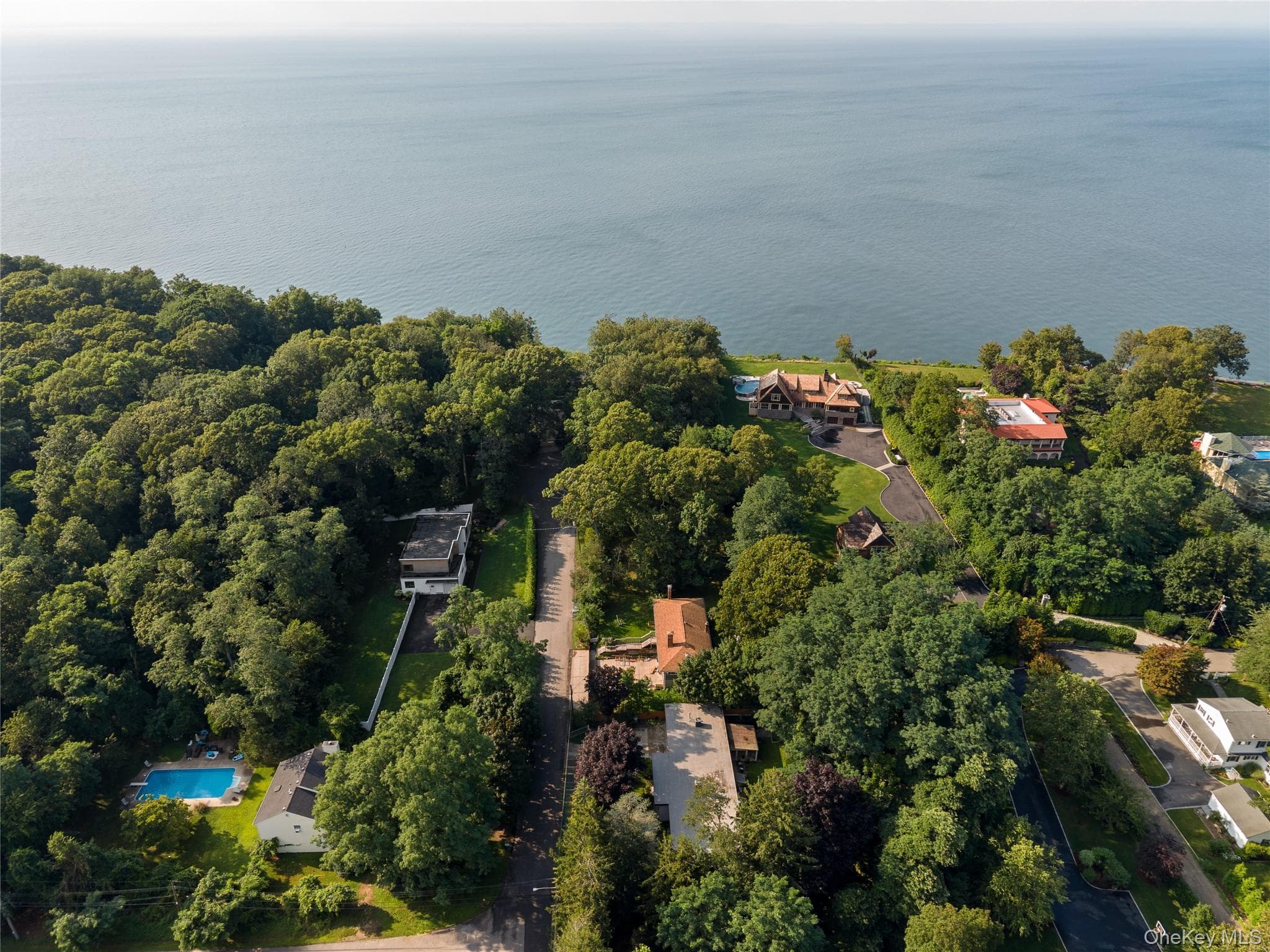 206 Cliff Road thumbnail 24