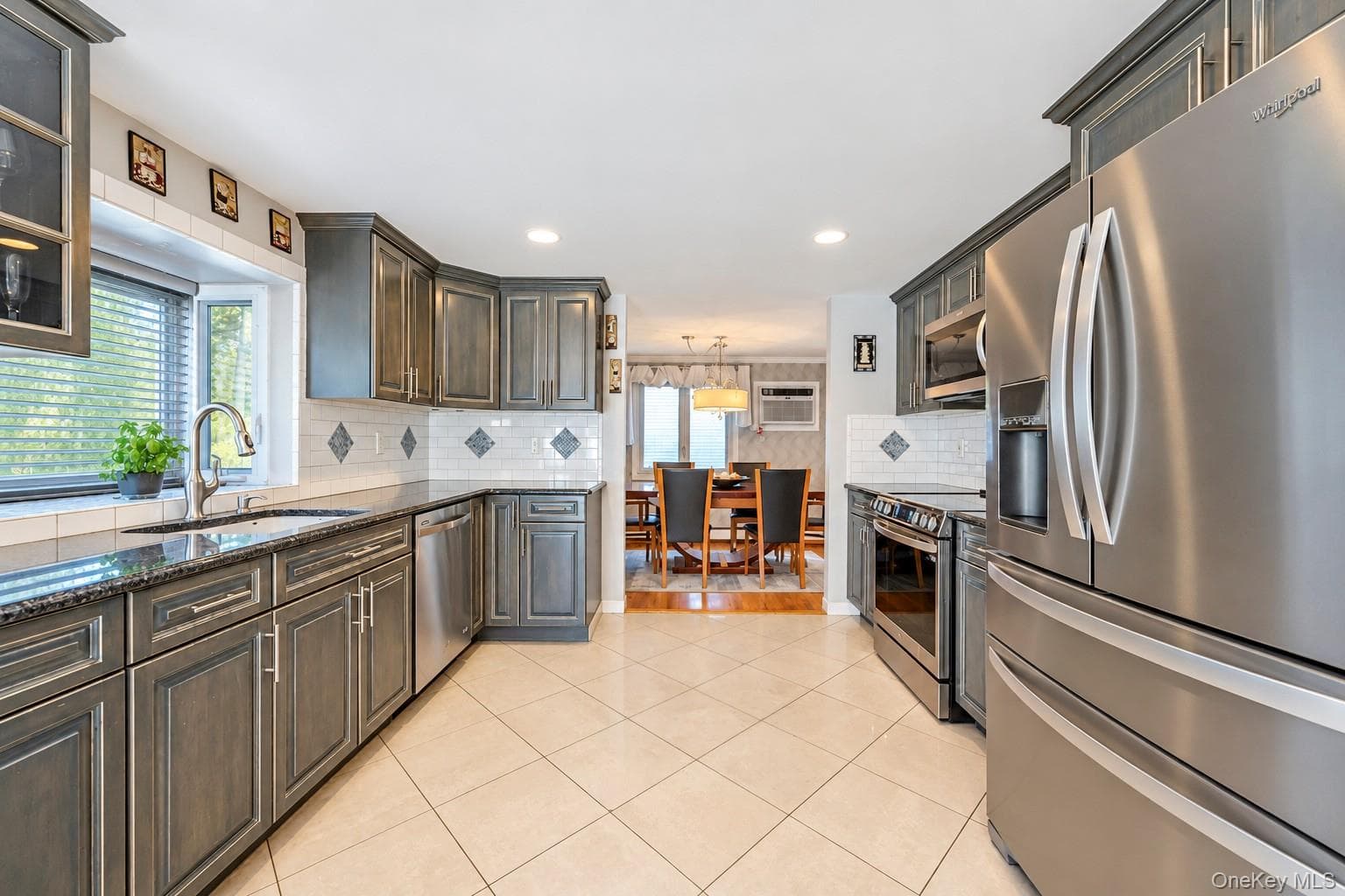 14 Hollingwood Drive thumbnail 25