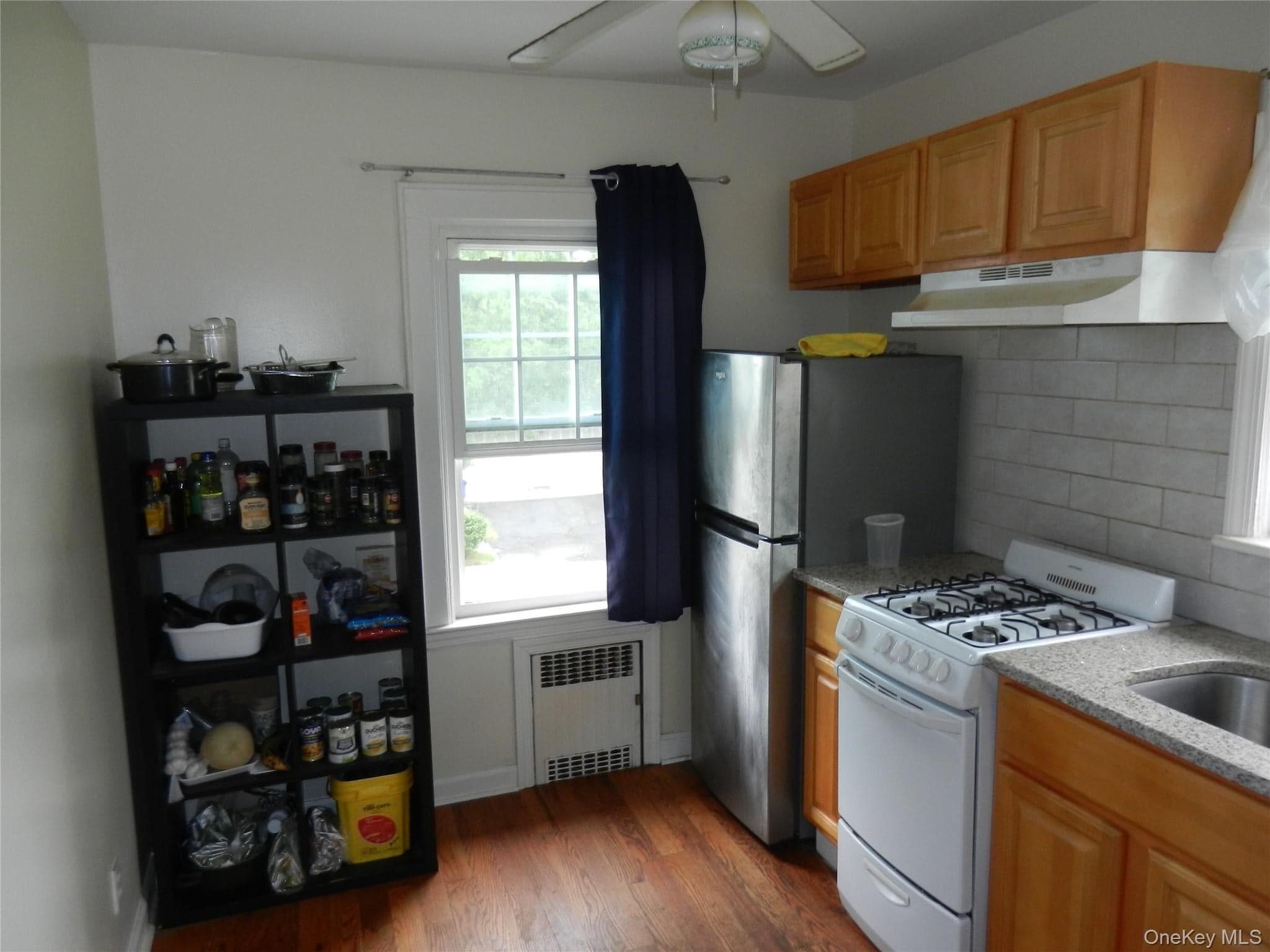 64 Avondale Street thumbnail 6