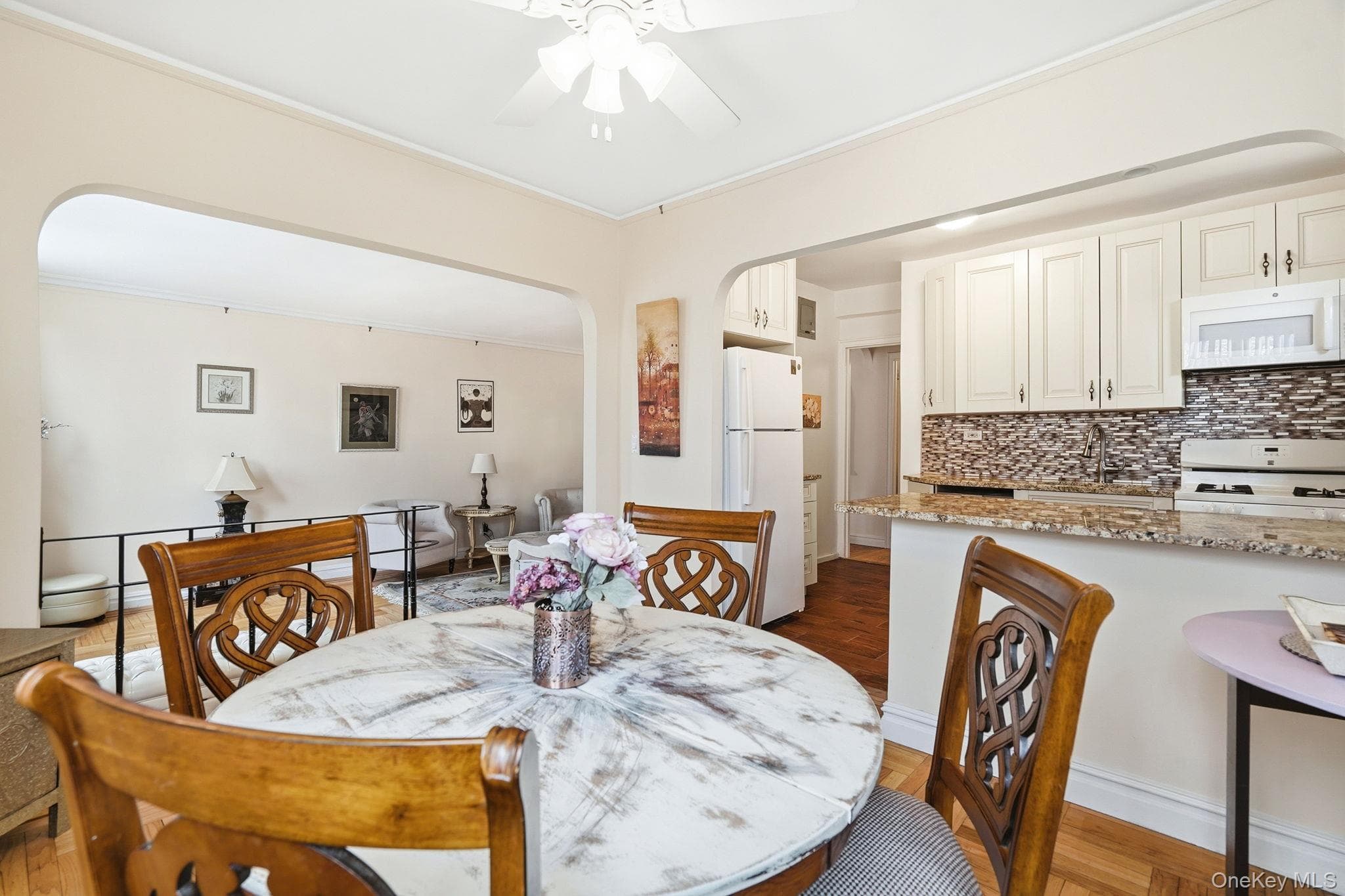 601 Pelham Parkway Unit: 106 thumbnail 14