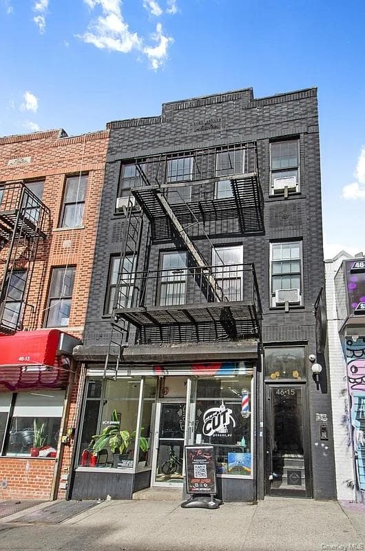 46-15 48th Avenue, Woodside