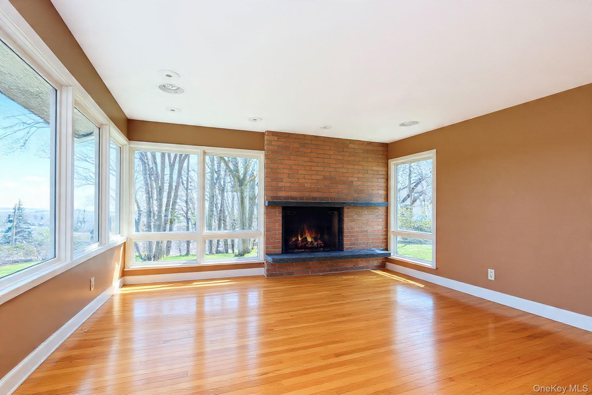 18 Emerson Avenue thumbnail 11