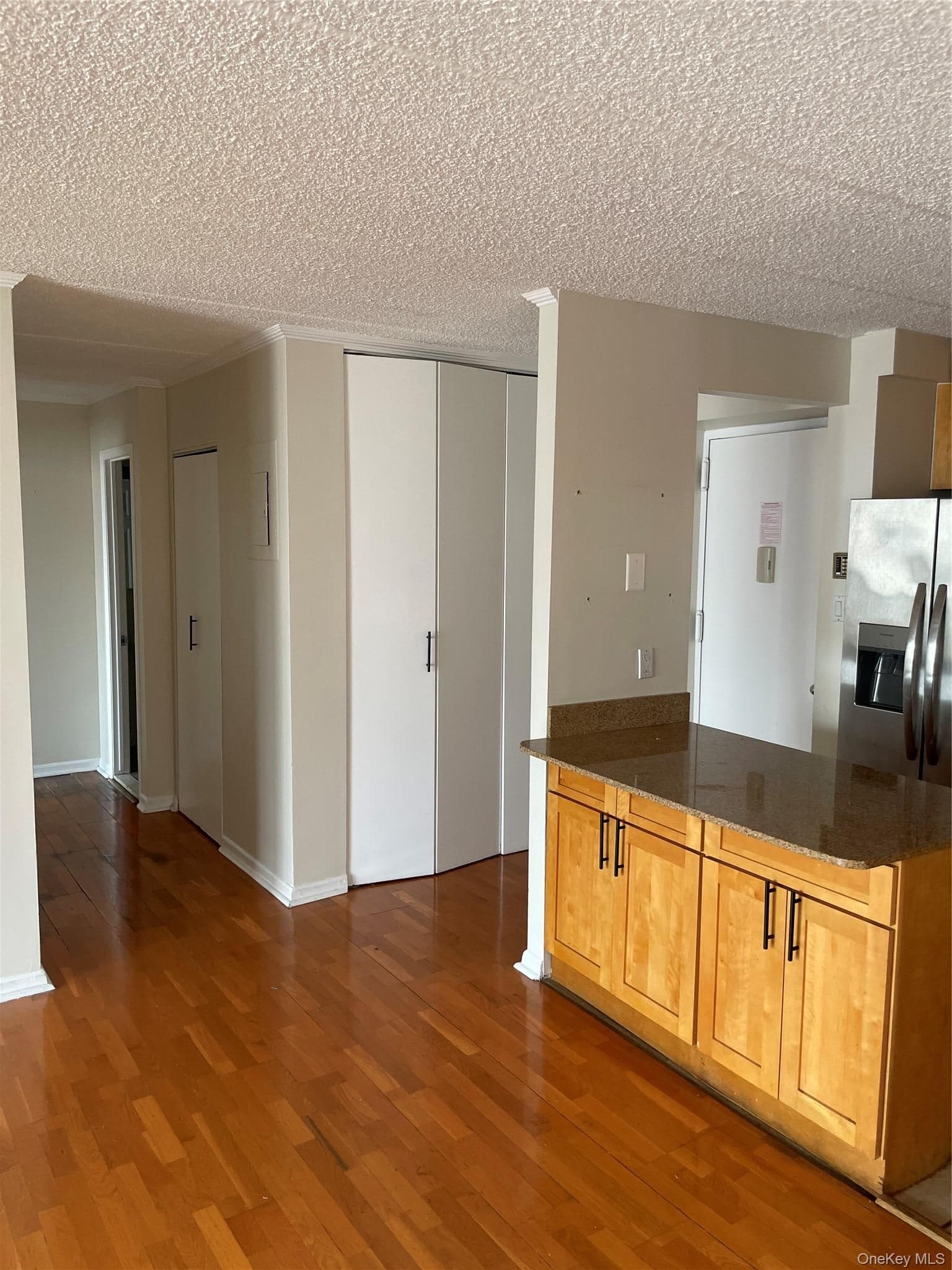 3220 Fairfield Avenue Unit: 6D thumbnail 2