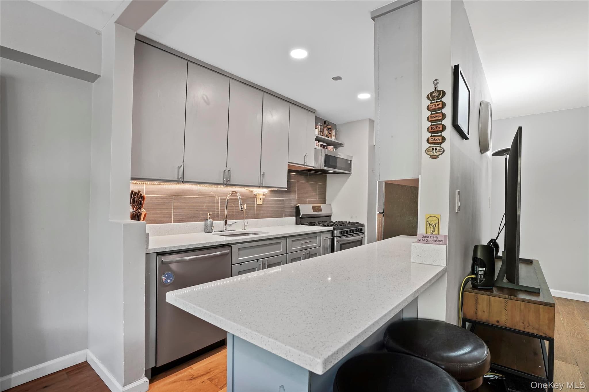 151-25 88th Street Unit: 1C thumbnail 12