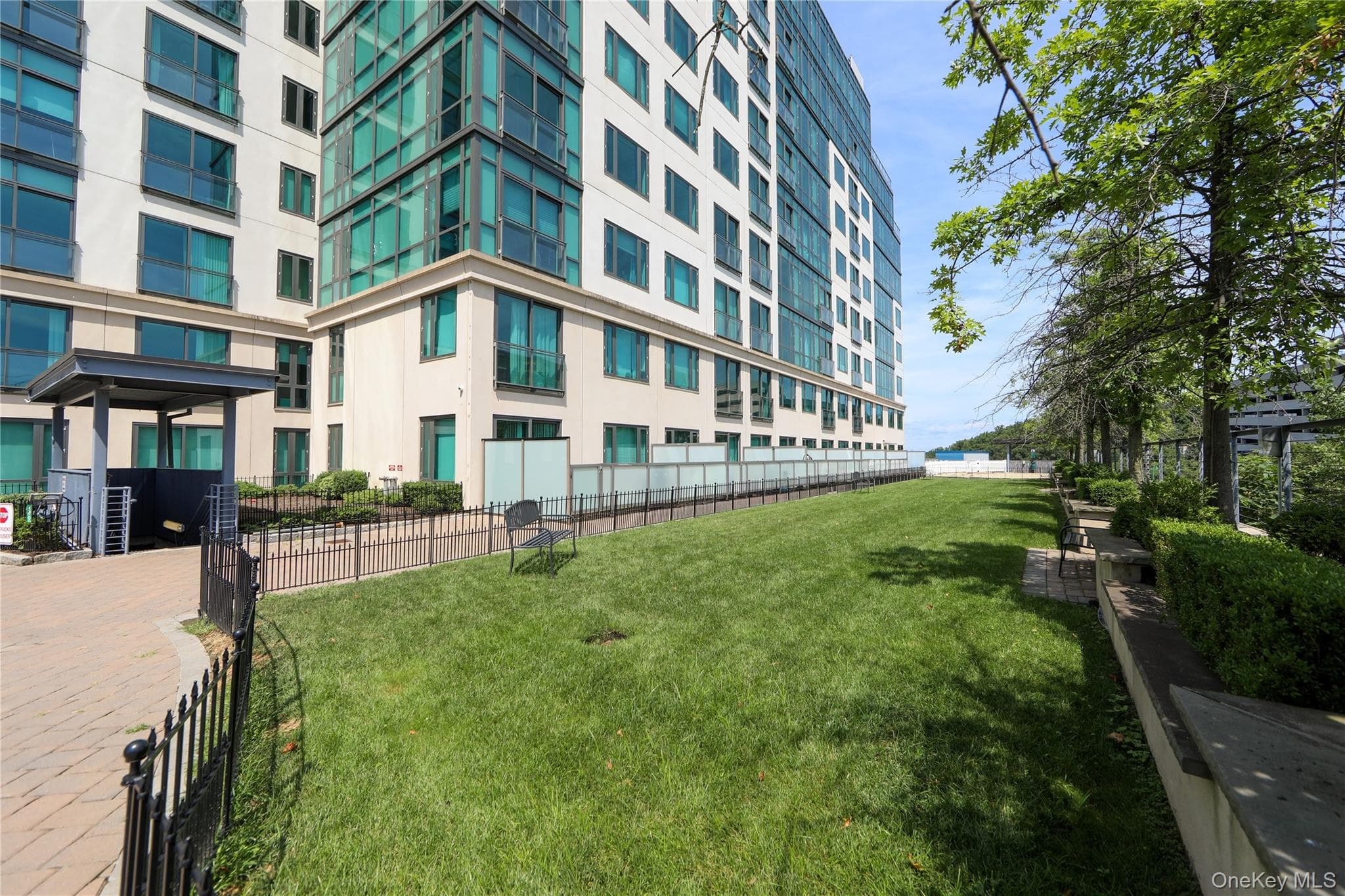 701 Ridge Hill Boulevard Unit: 12B thumbnail 15