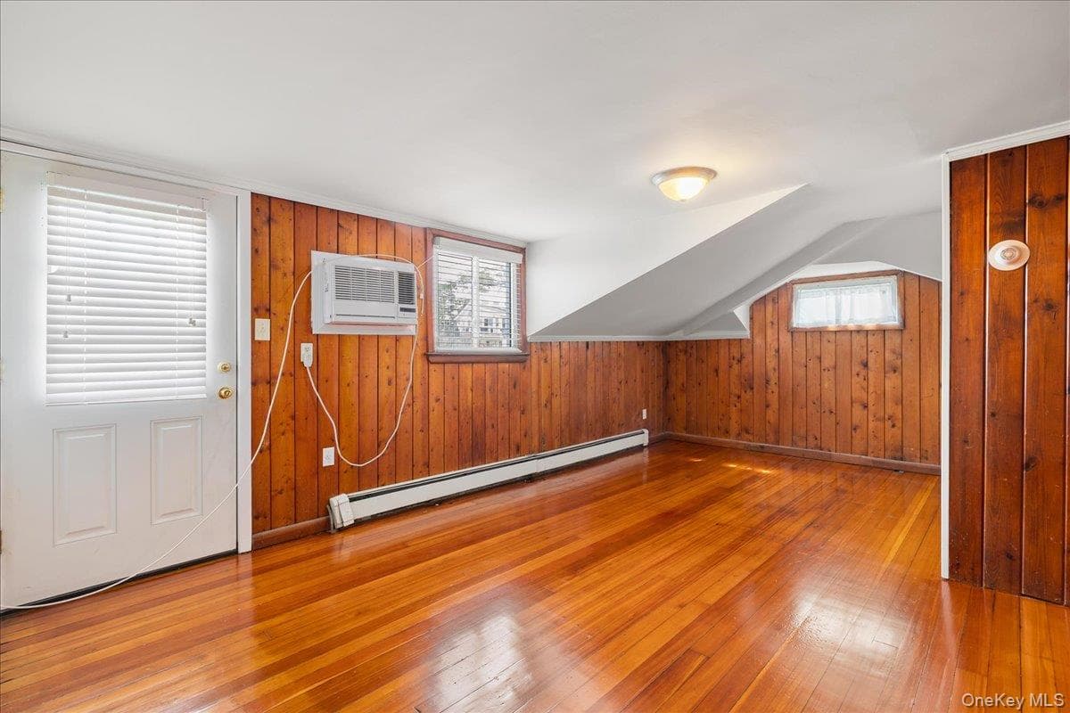 46 Riverdale Avenue thumbnail 18