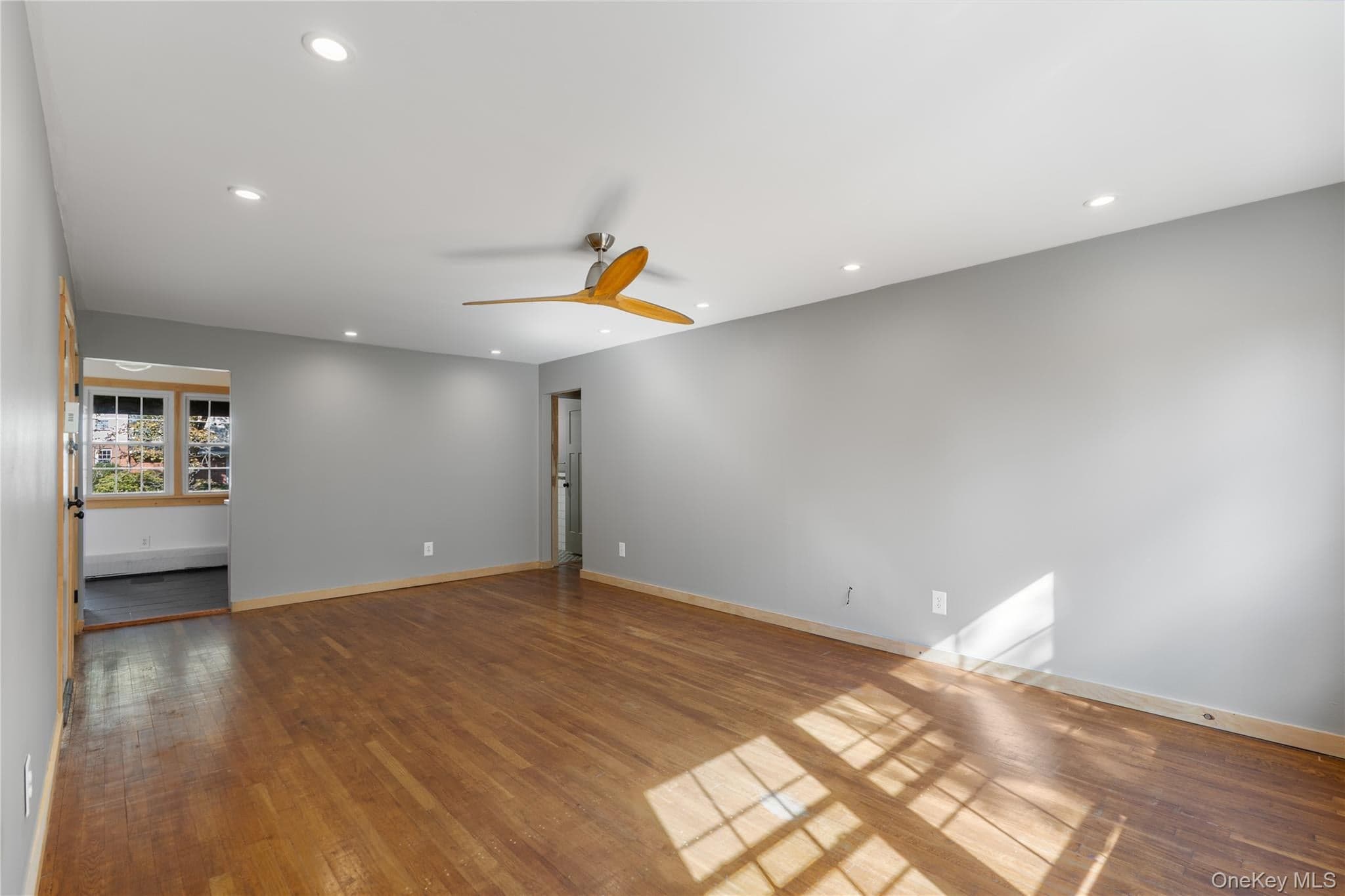 4 Huguenot Street Unit: 4 thumbnail 6