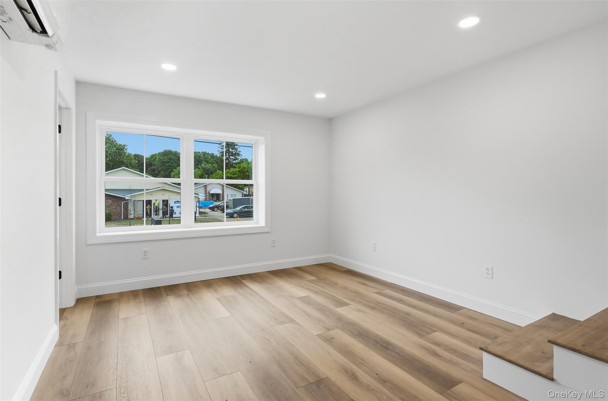313 Fullerton Avenue thumbnail 19