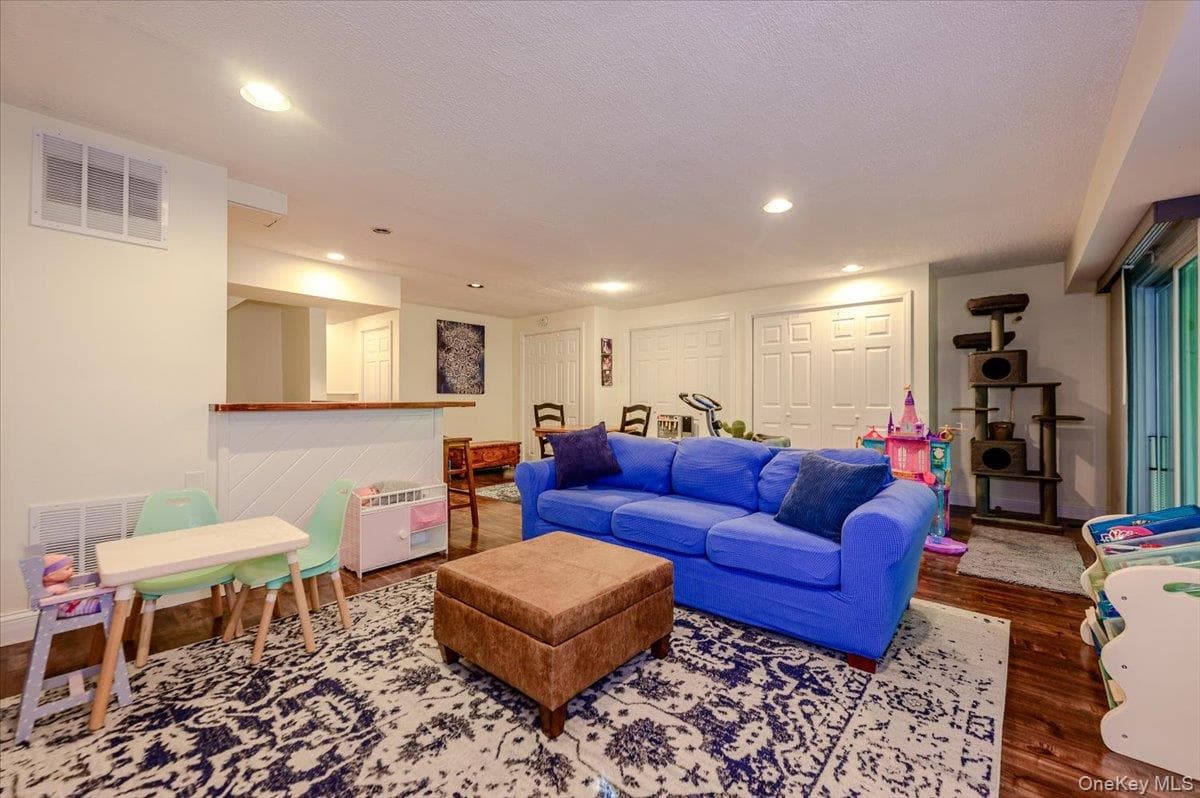 302 Beechwood Lane thumbnail 26