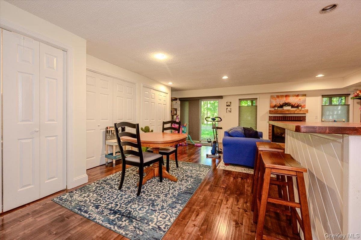 302 Beechwood Lane thumbnail 24