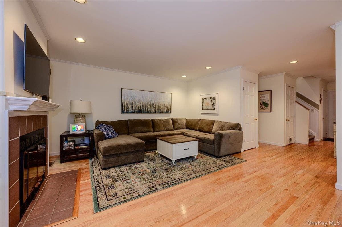 302 Beechwood Lane thumbnail 6
