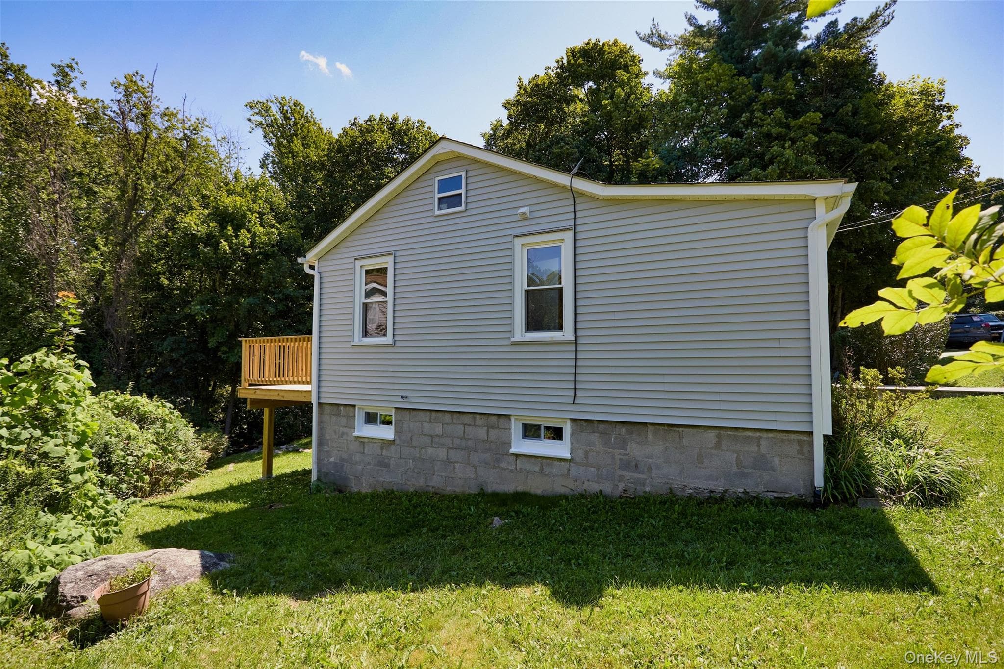 28 Brewster Drive thumbnail 36