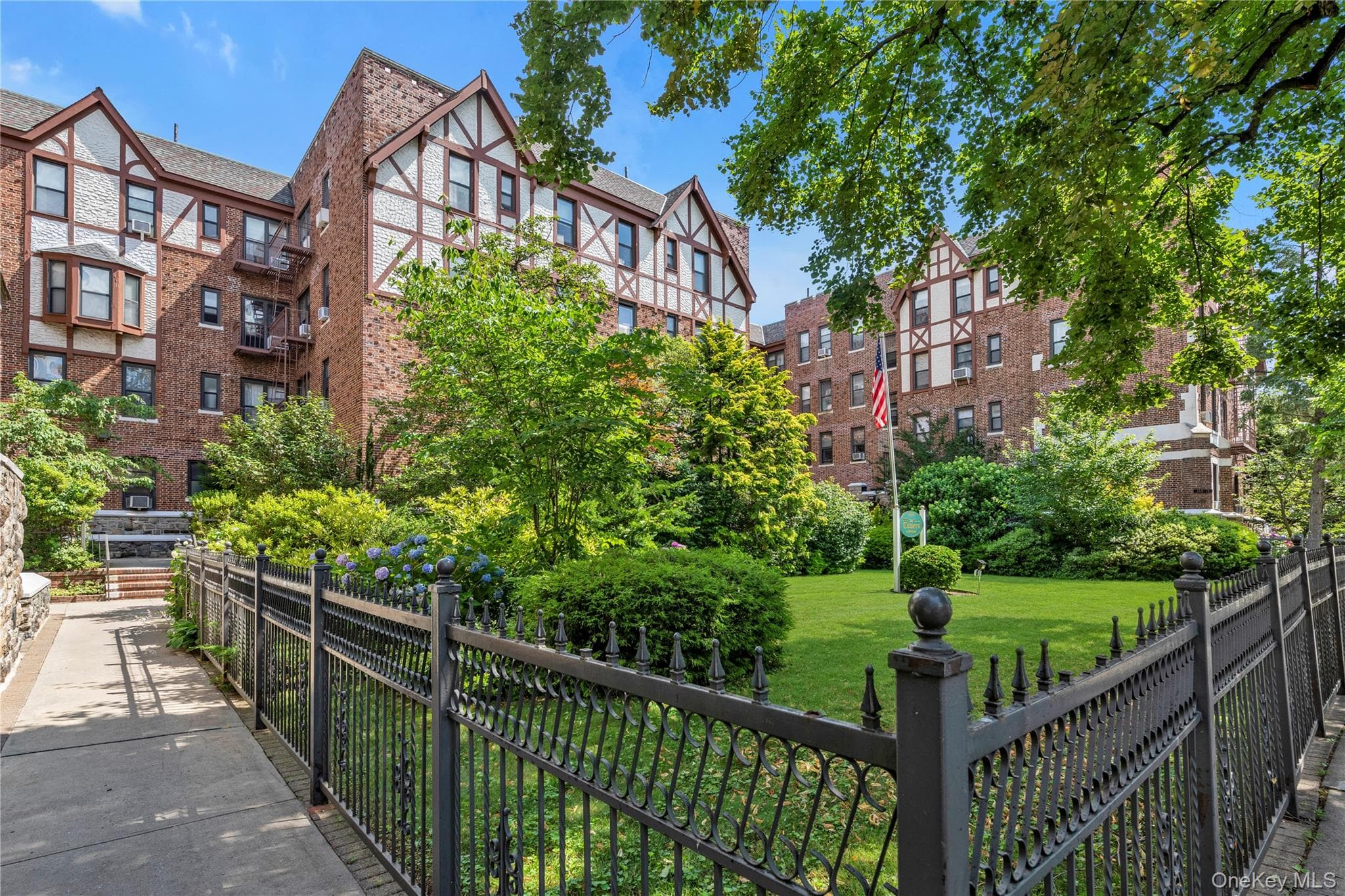 160-15 Powells Cove Boulevard Unit: A1, Whitestone