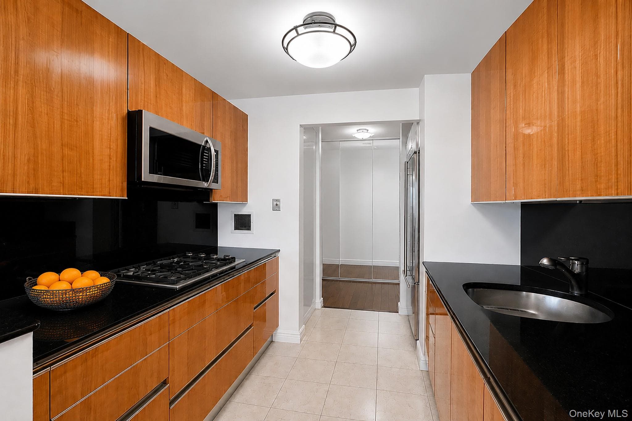 112-01 Queens Boulevard Unit: 21B thumbnail 5