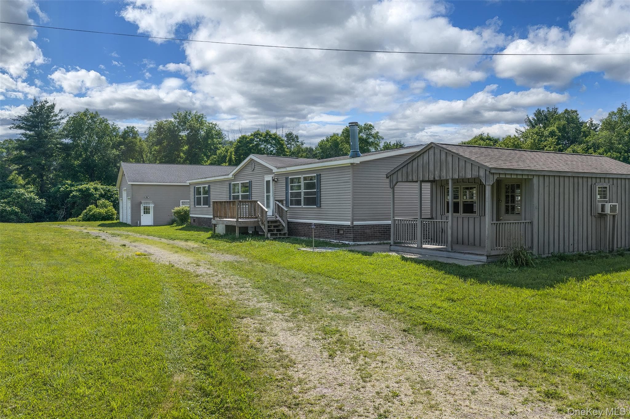 1045 Covered Bridge Road thumbnail 10
