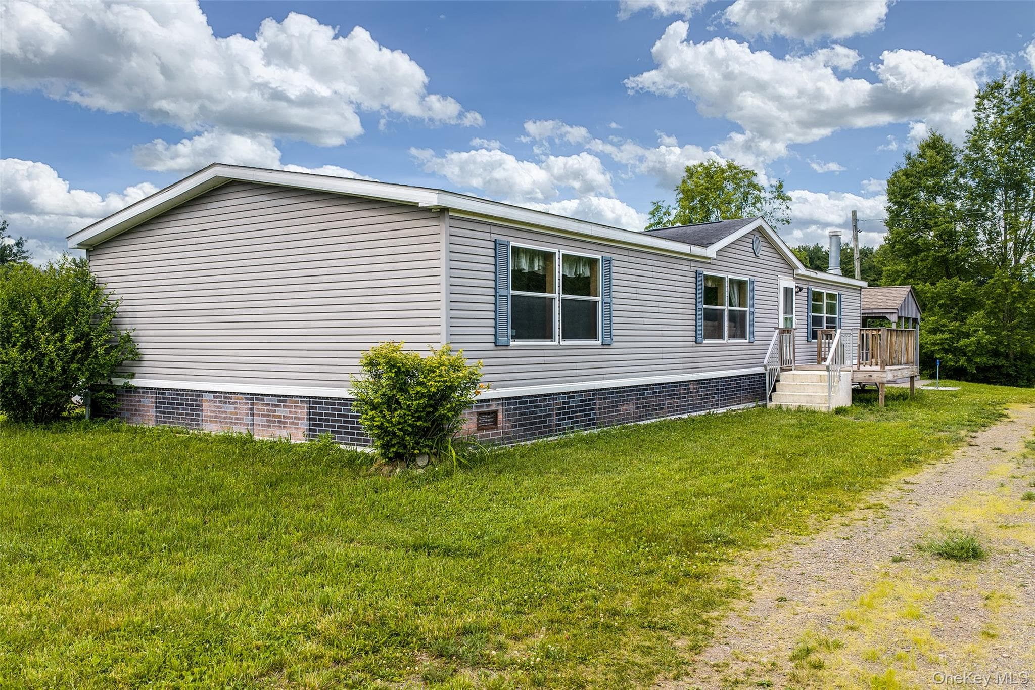 1045 Covered Bridge Road thumbnail 15