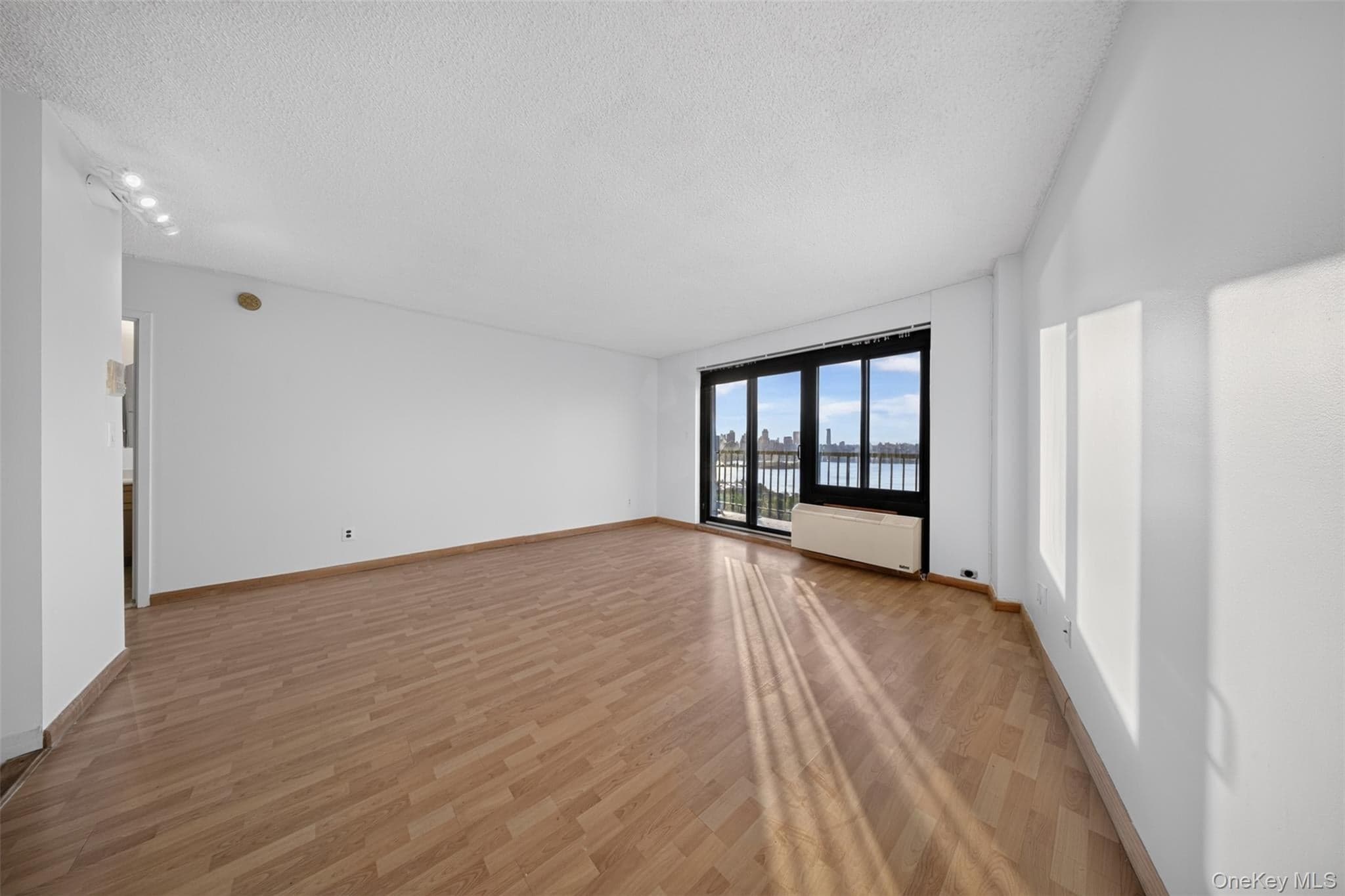 25-40 Shore Boulevard Unit: 15Q thumbnail 6