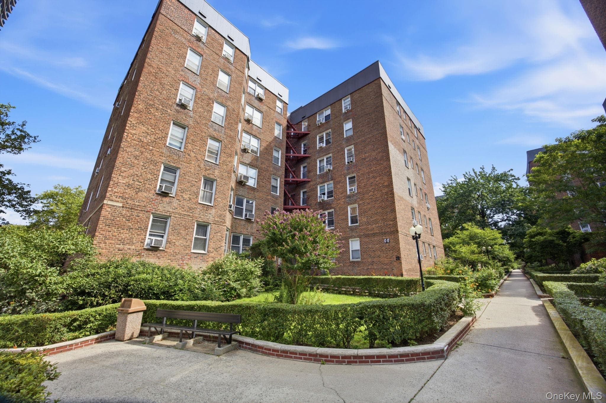 67-07 Yellowstone Boulevard Unit: 6F thumbnail 16