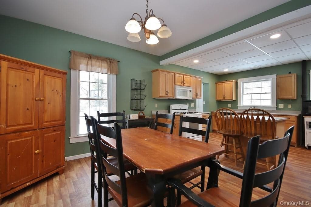 53 Yorktown Road thumbnail 13