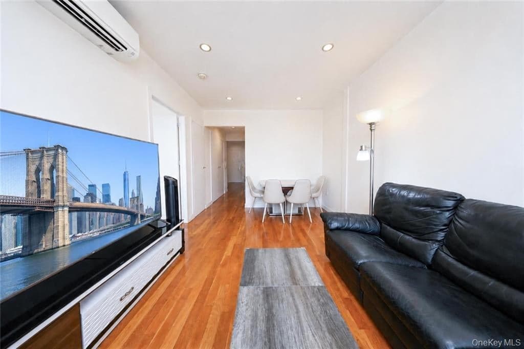 8629 Bay Parkway Unit: 5G thumbnail 13