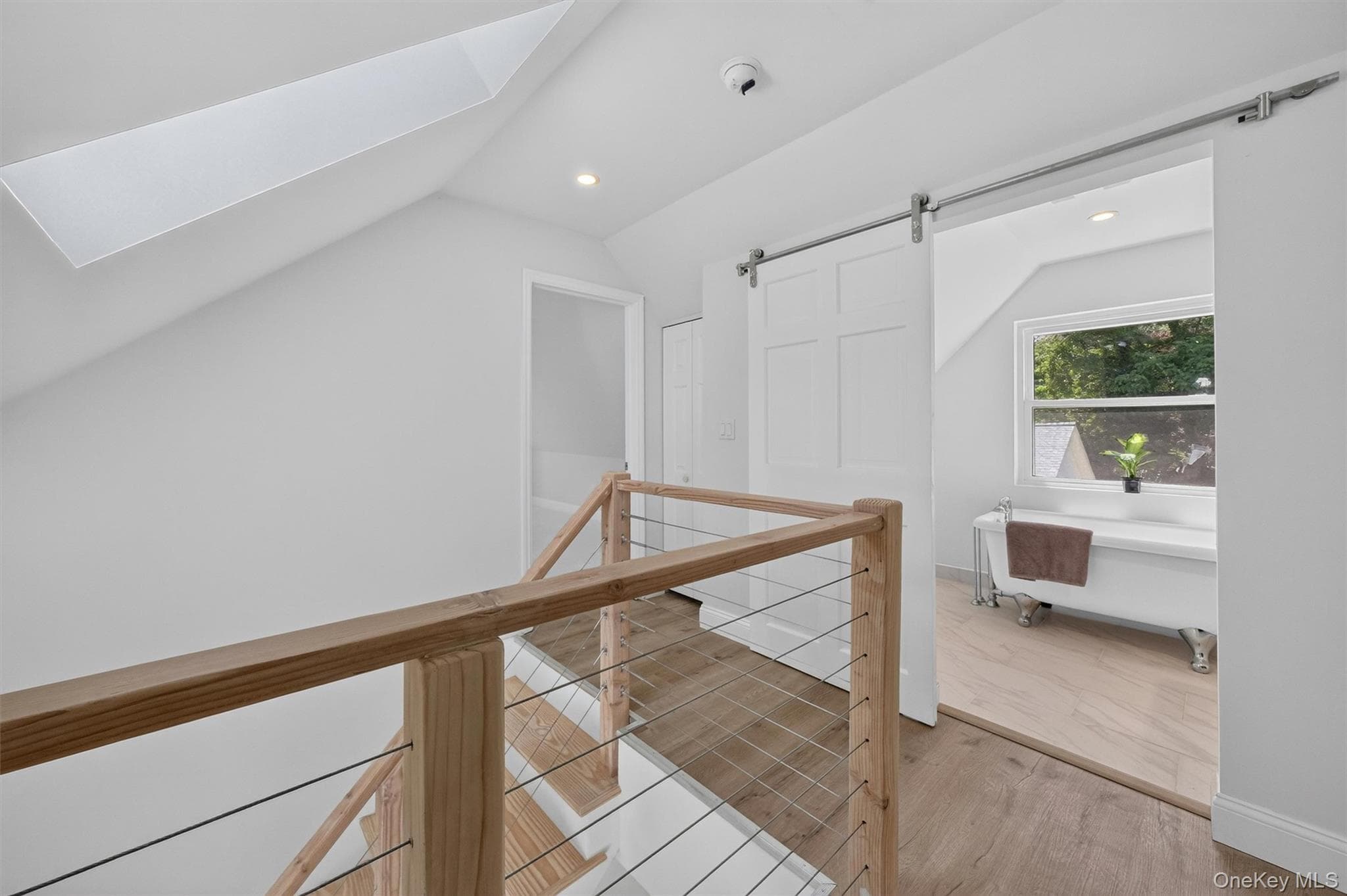 262 Linden Avenue thumbnail 23