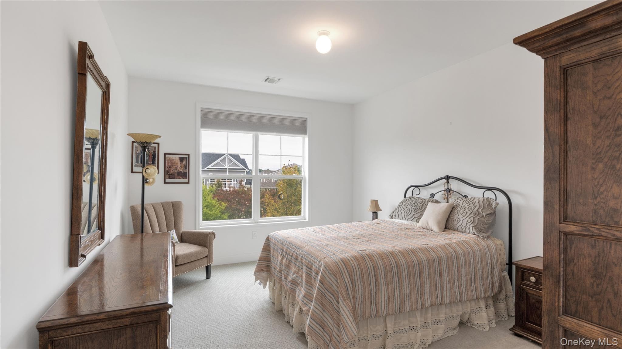 272 Silver Timber Drive thumbnail 15