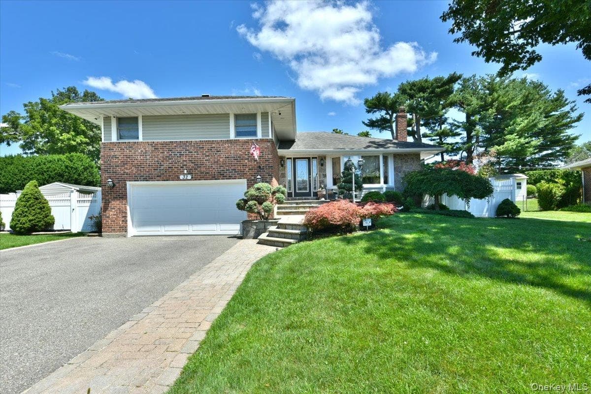 32 Lark Drive thumbnail 2