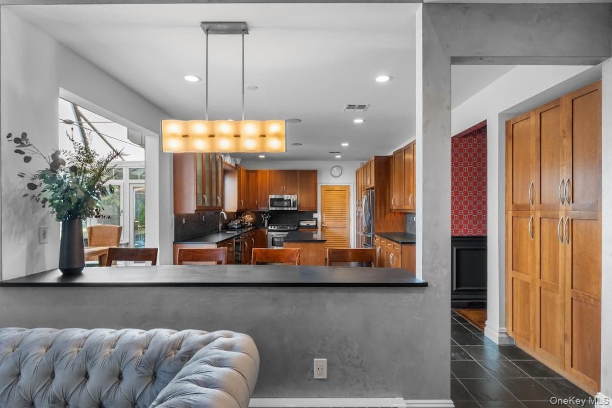 9 Ronwood Road thumbnail 16