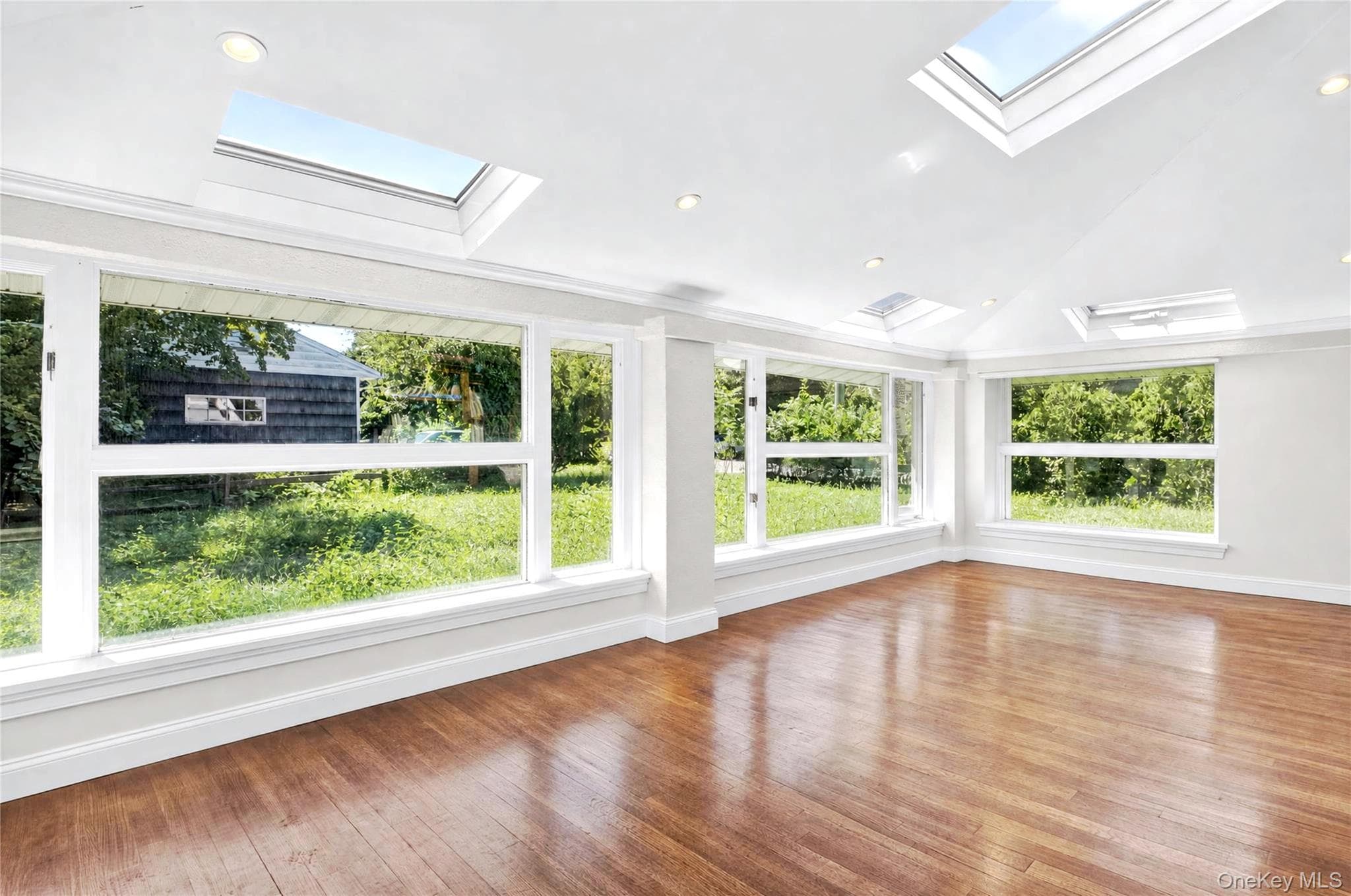 51 Bayview Avenue thumbnail 7