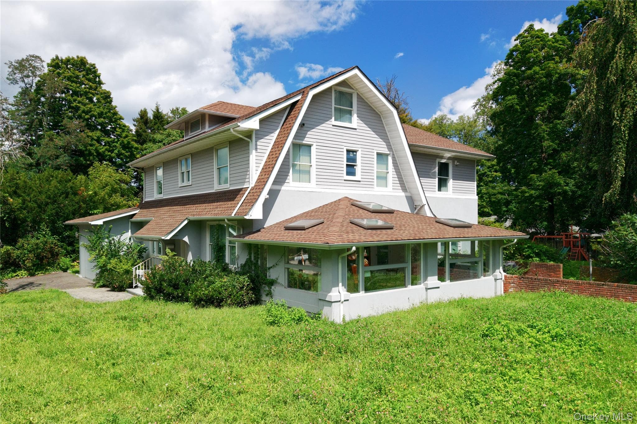 51 Bayview Avenue thumbnail 2