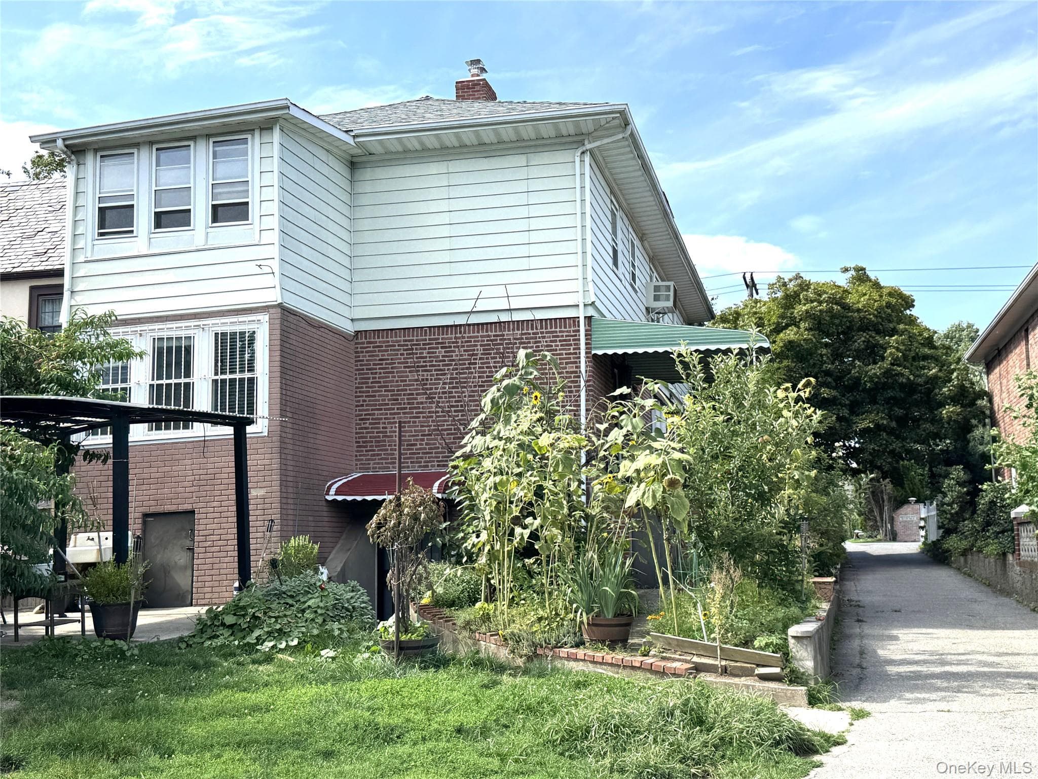 146-38 Bayside Avenue thumbnail 46