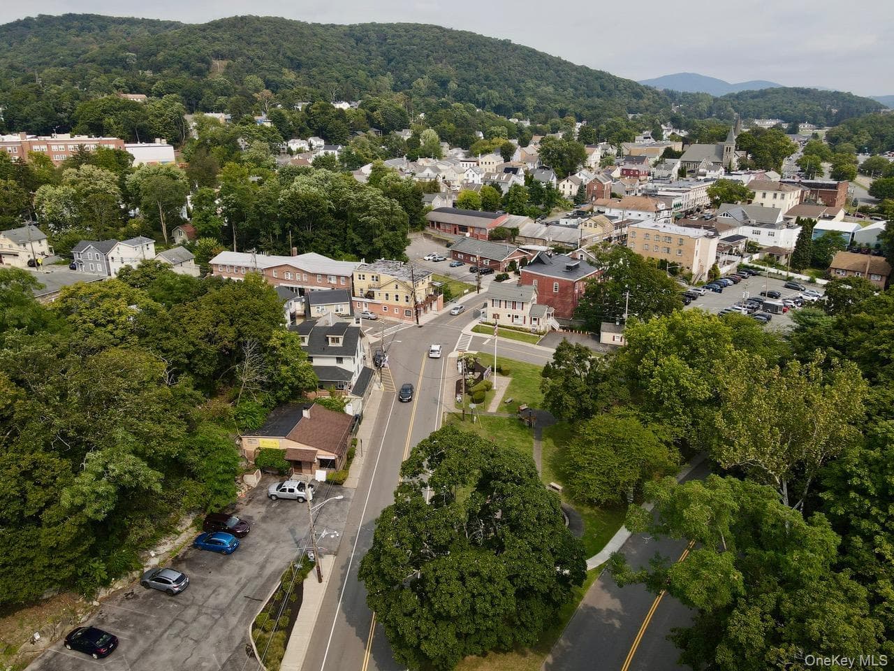 233 Main Street thumbnail 36