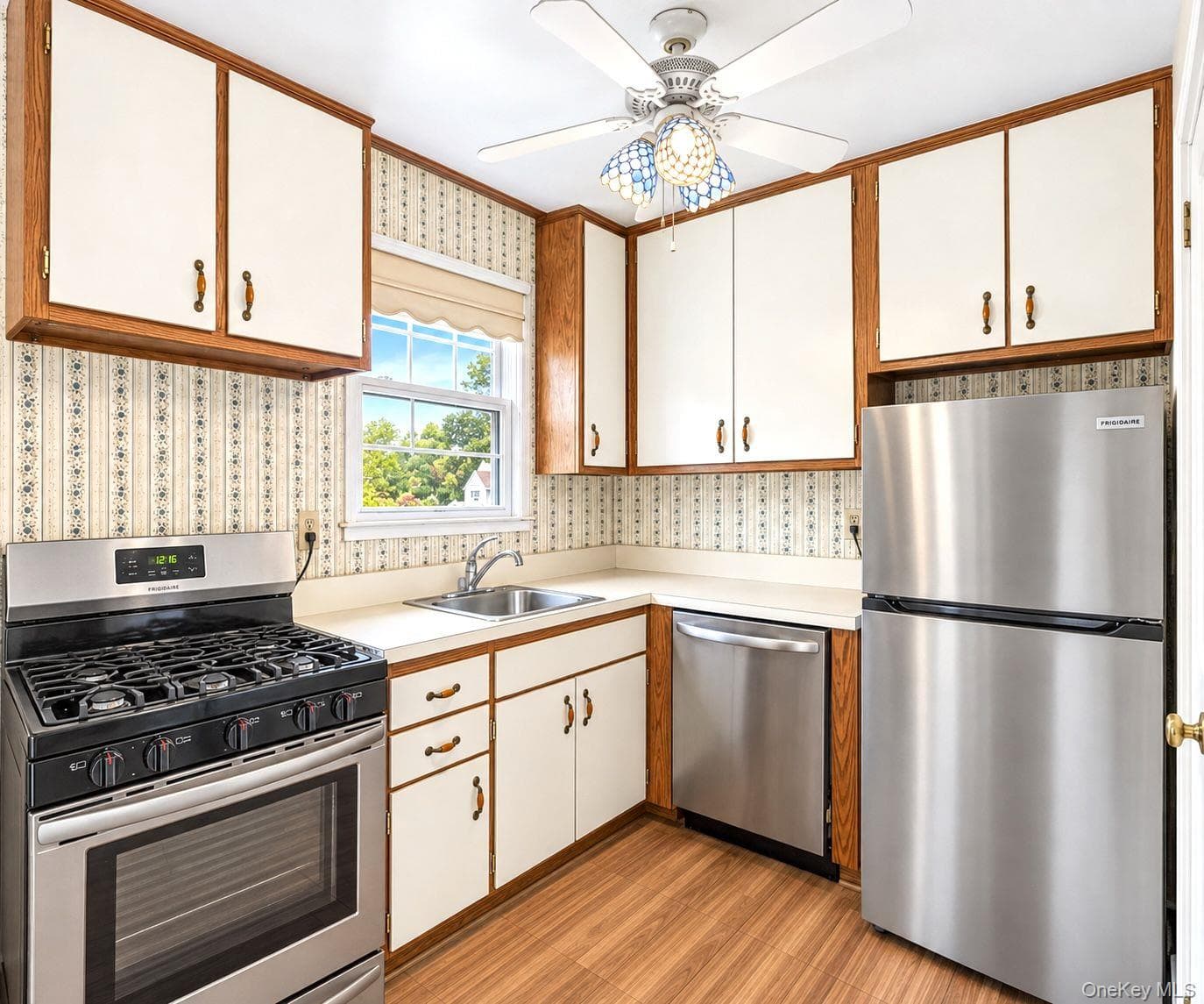 3221 Wilshire Lane LN Unit: 21E thumbnail 8