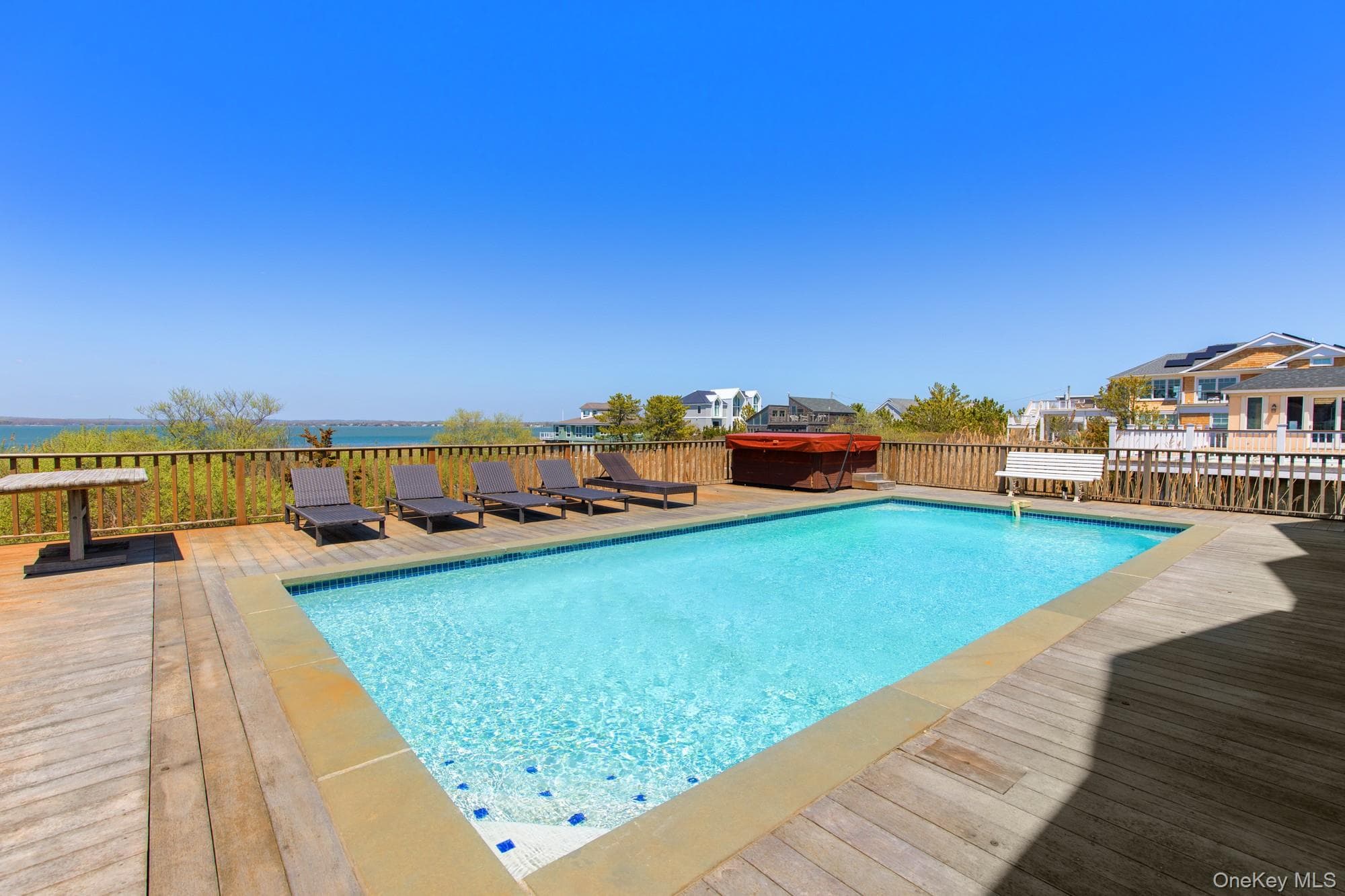 818 Dune Road thumbnail 3