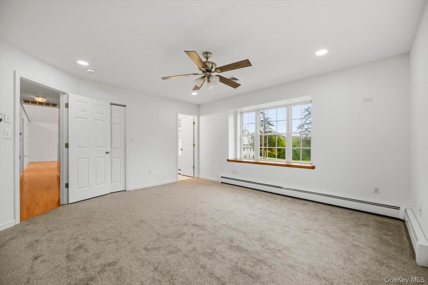 160 Pirog Road thumbnail 16