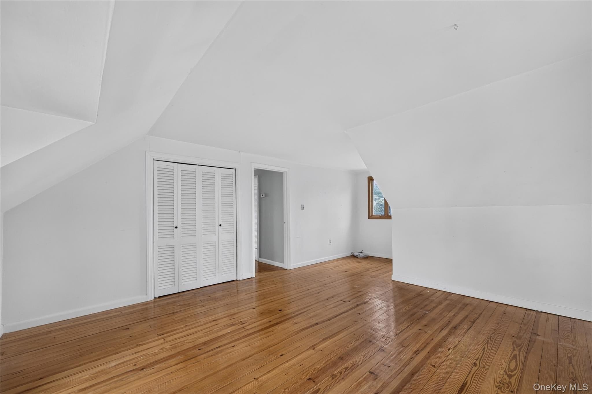 146 Longwood Avenue thumbnail 29