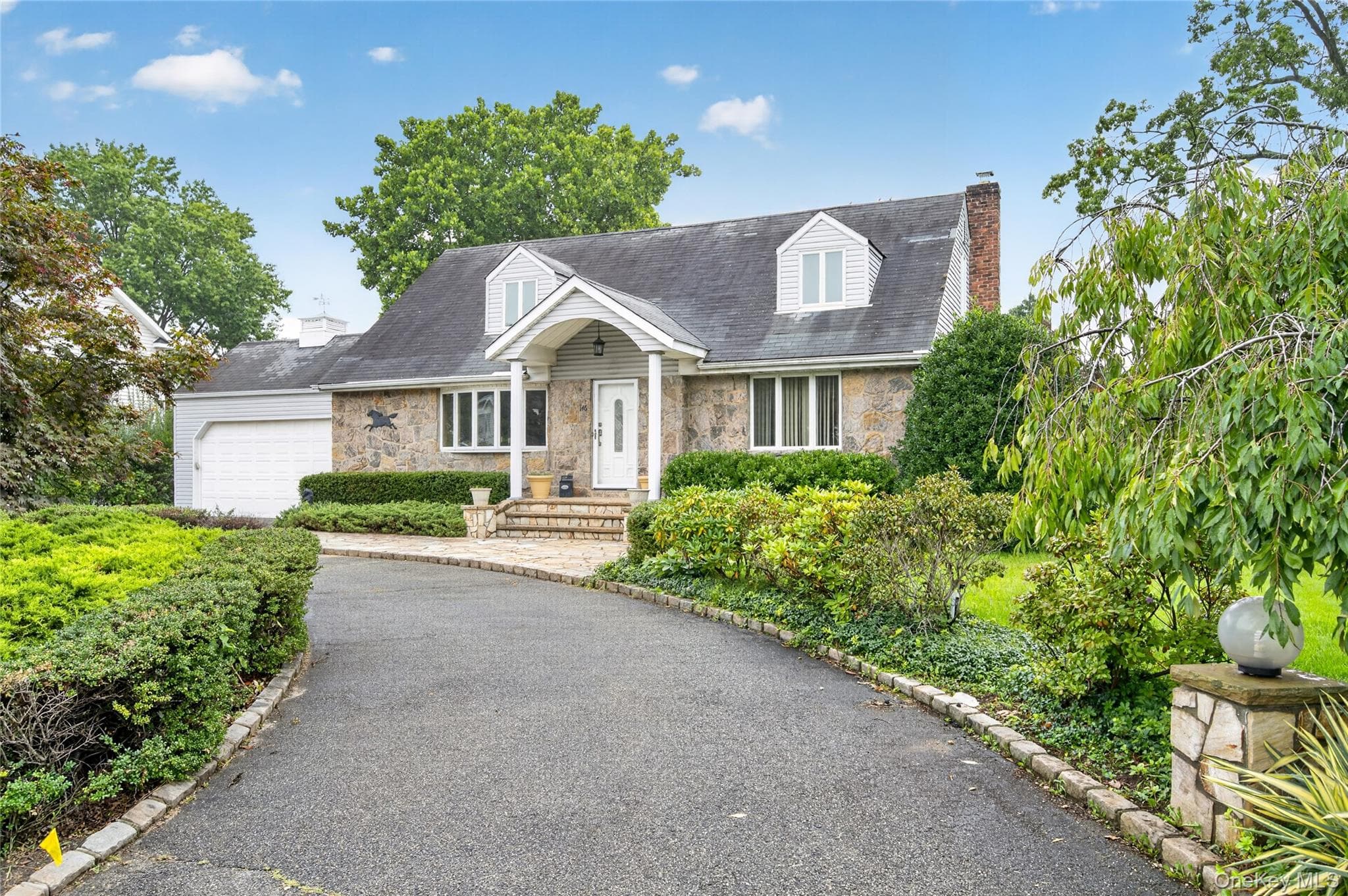 146 Longwood Avenue, Carle Place