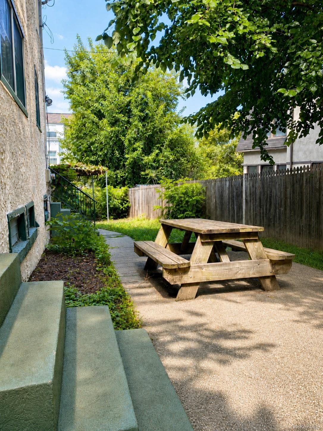 119 Franklin Avenue thumbnail 23