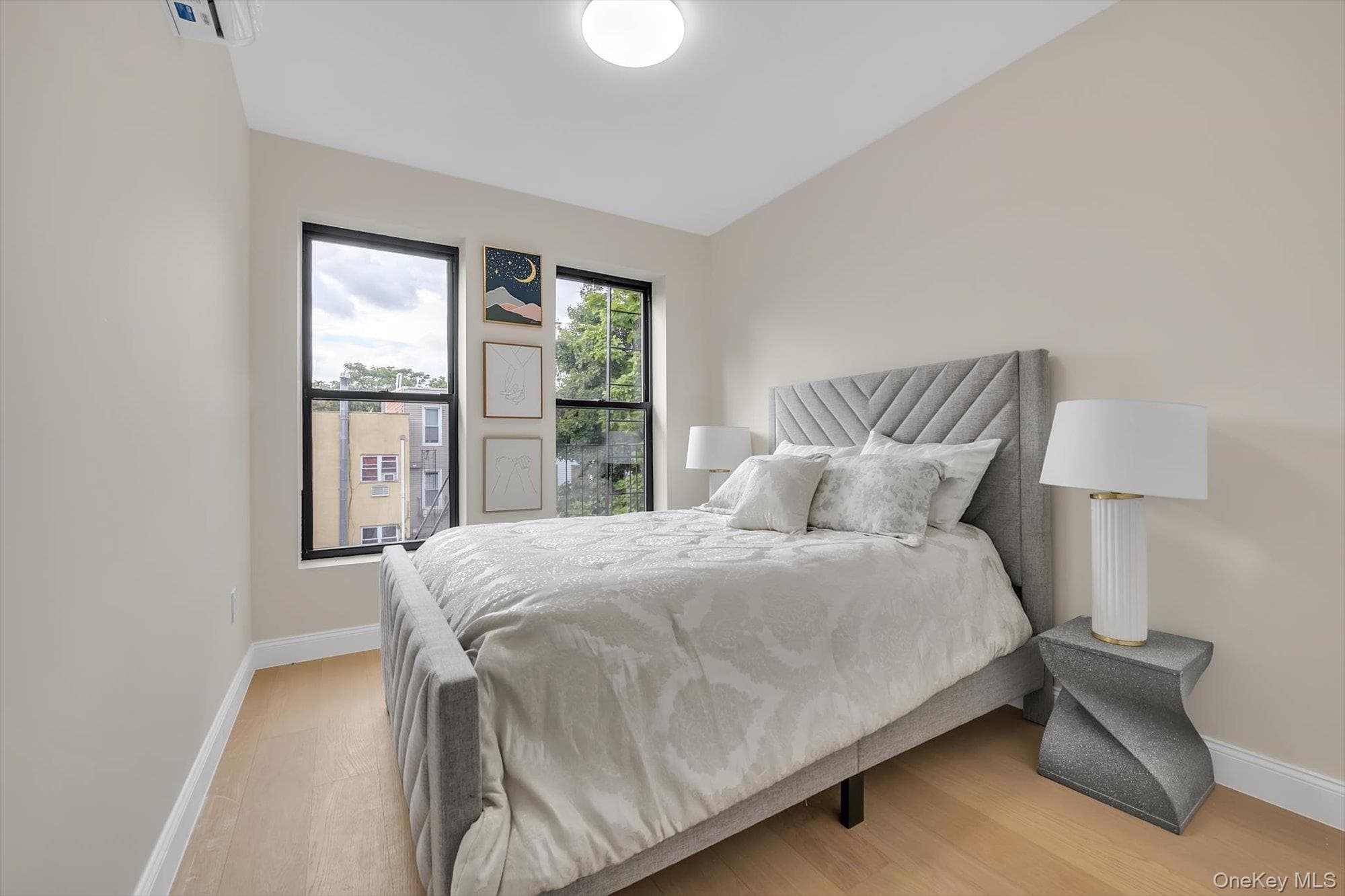 1045 Jefferson Avenue thumbnail 22