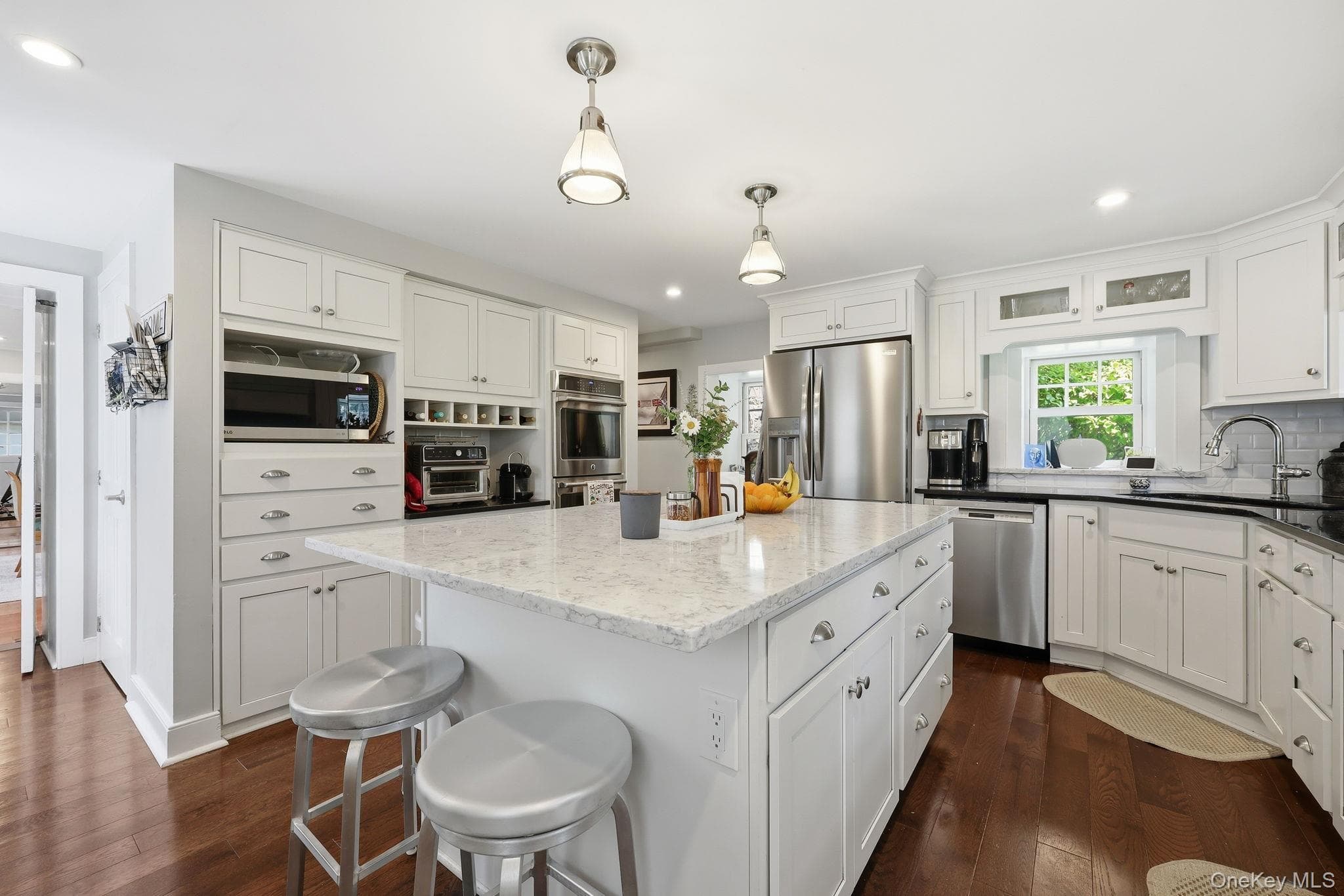 51 Adriance Avenue thumbnail 15