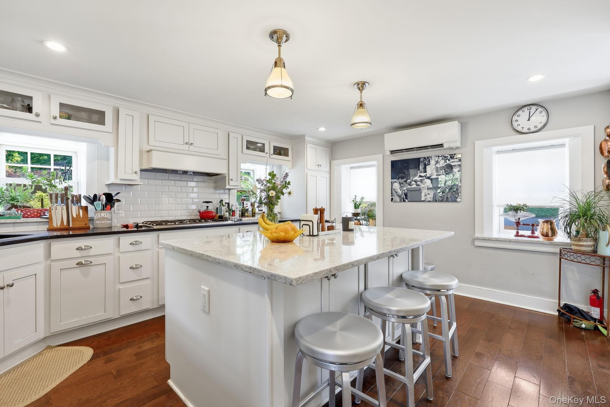 51 Adriance Avenue thumbnail 14