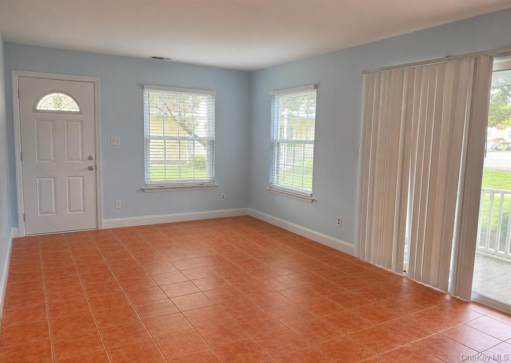 161 Fairview Circle thumbnail 2