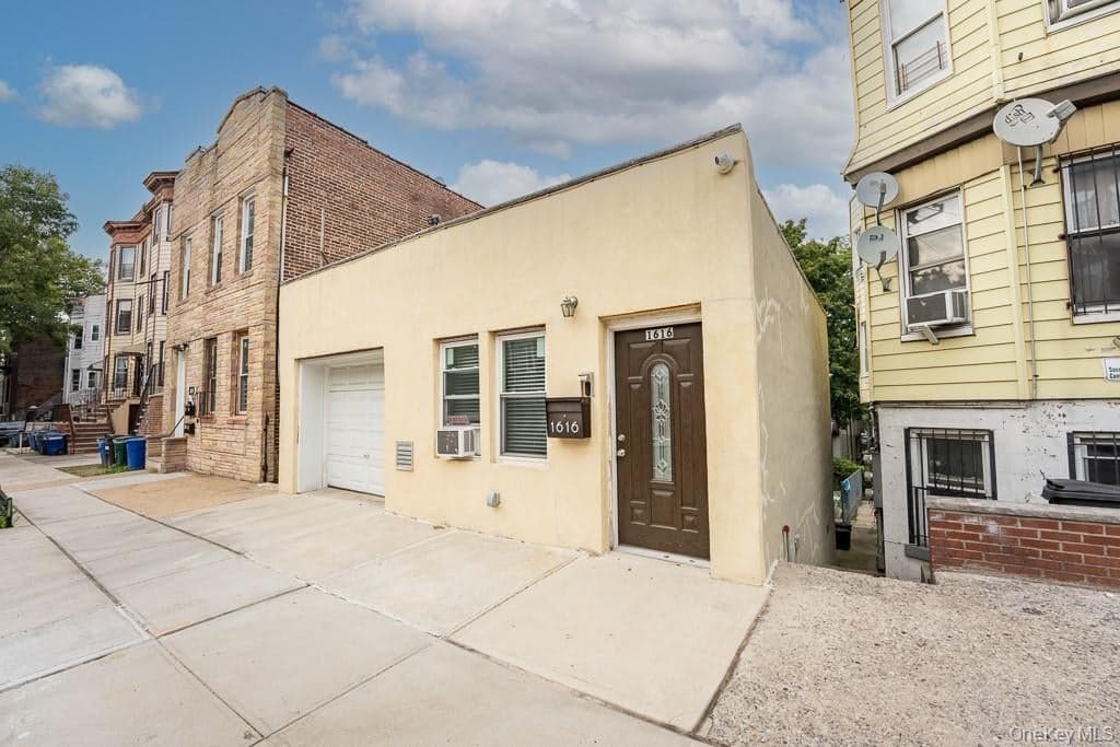 1616 Taylor Avenue thumbnail 13