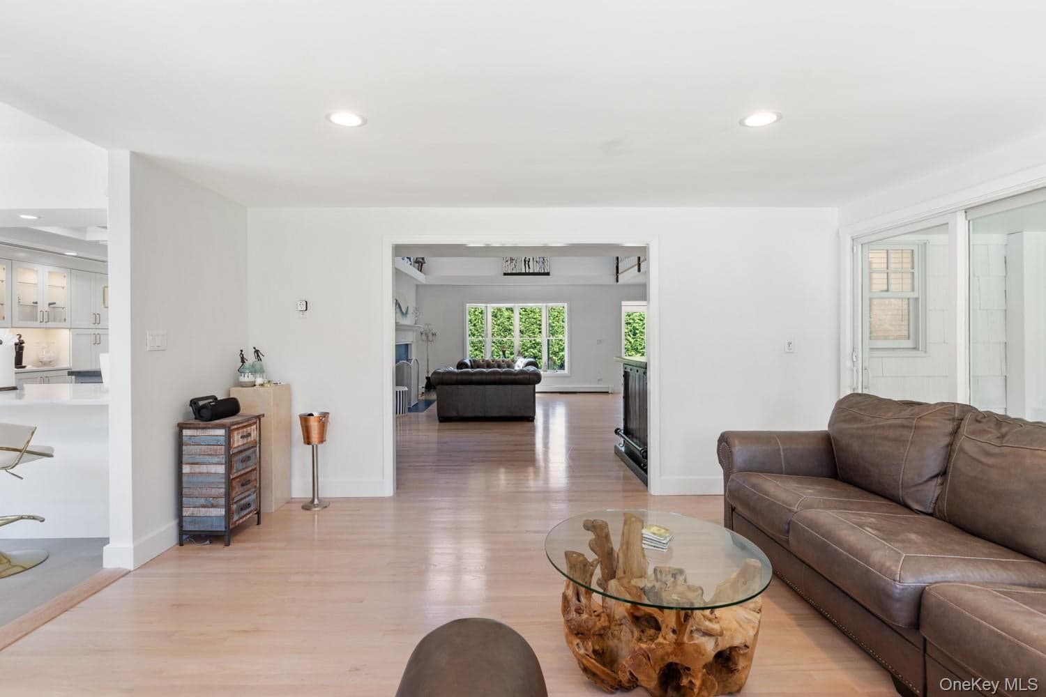 137 South Road thumbnail 16