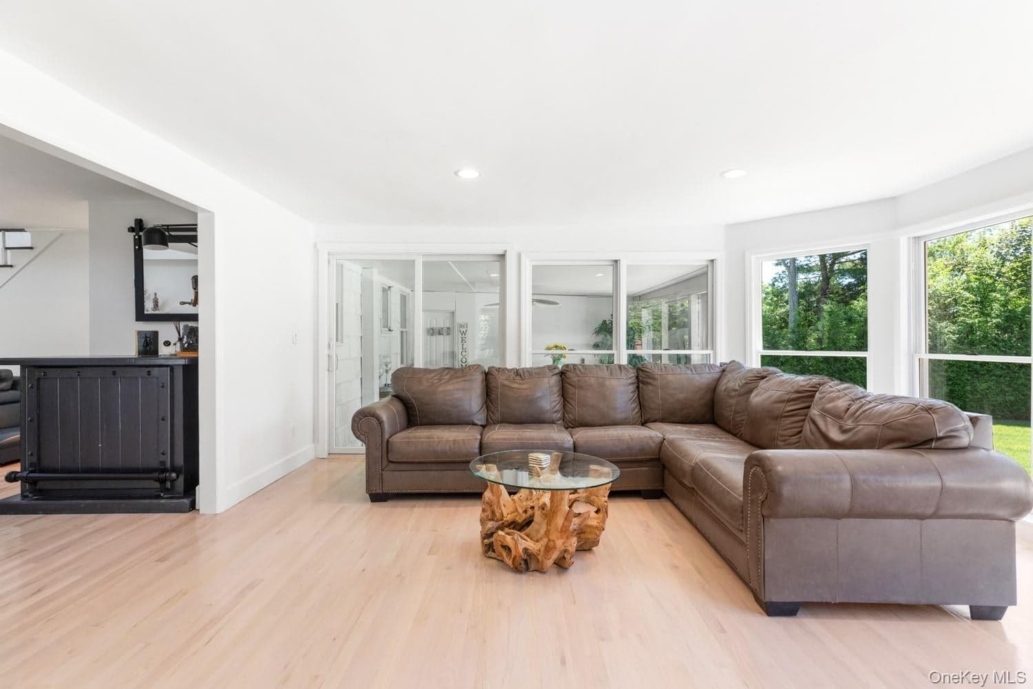 137 South Road thumbnail 14